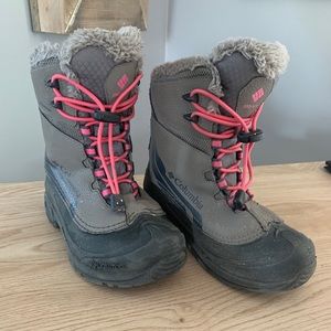 COLUMBIA GIRLS SNOW BOOTS